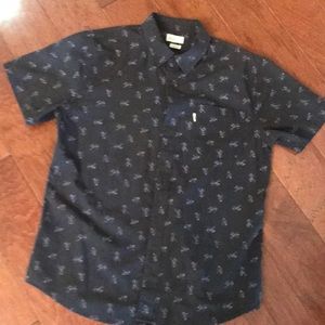Men’s Casual button down shirt